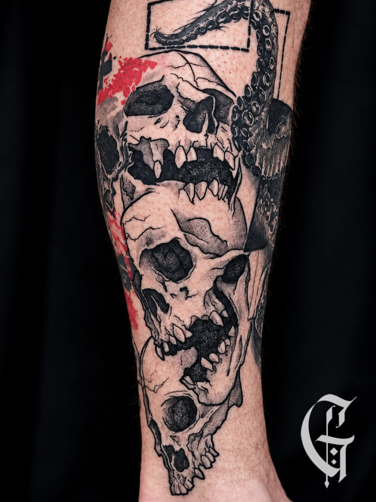 tatouage crane gap filler noir et gris peppershading